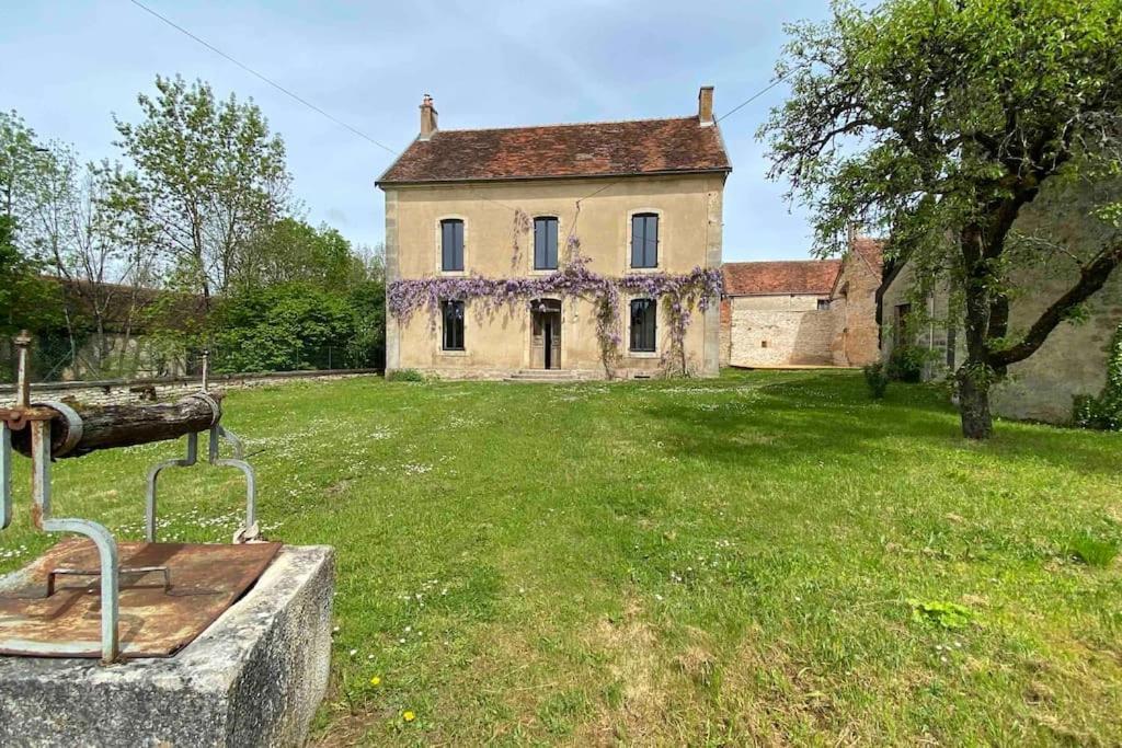Le Presbytere - Touillon, Jacuzzi, 4 Chambres Pour 10 外观 照片